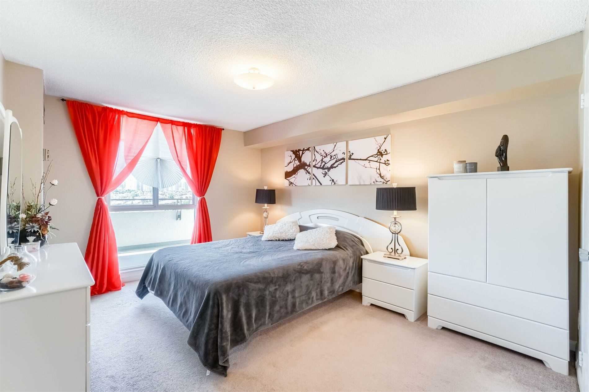 Listing W5931117 - Large Photo # 16