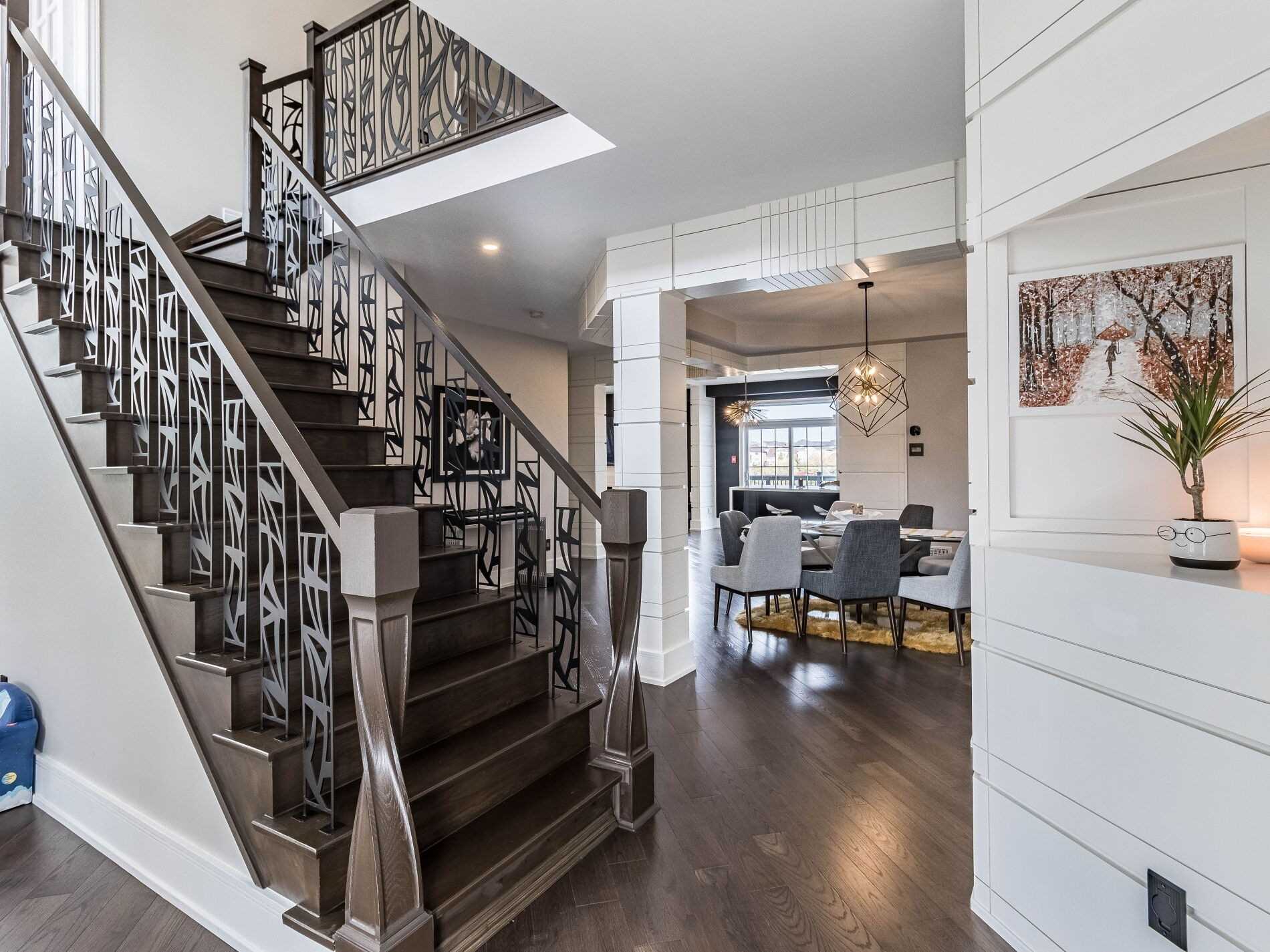 55 Stoneylake Ave