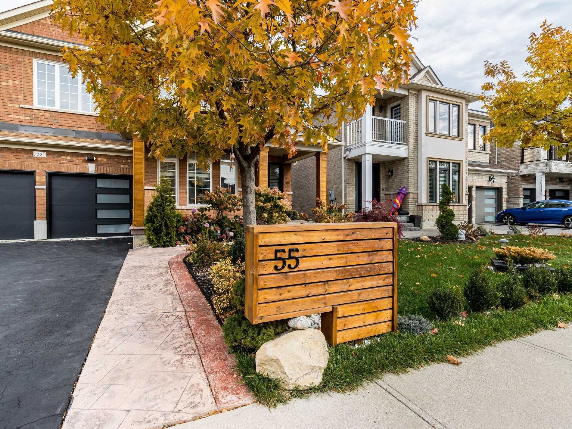 55 Stoneylake Ave