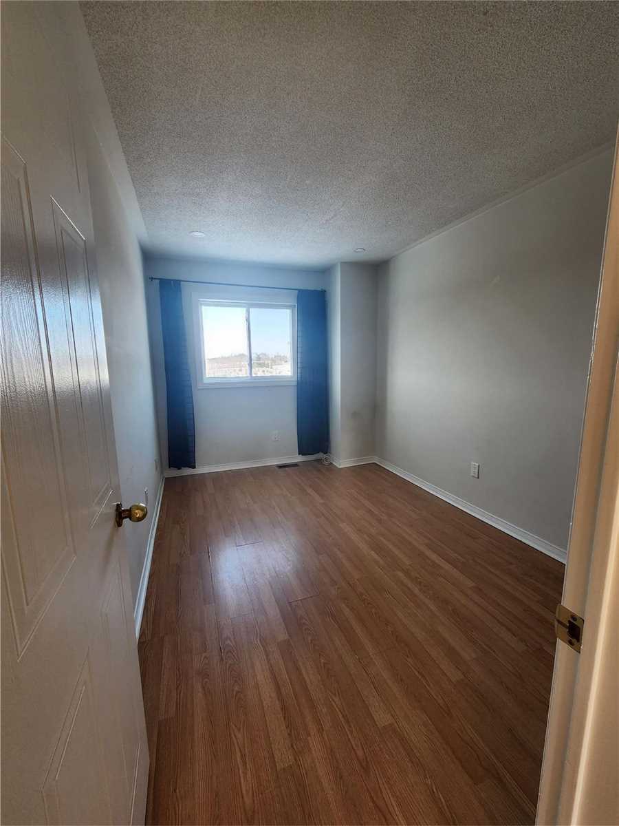 Listing W5931145 - Large Photo # 8