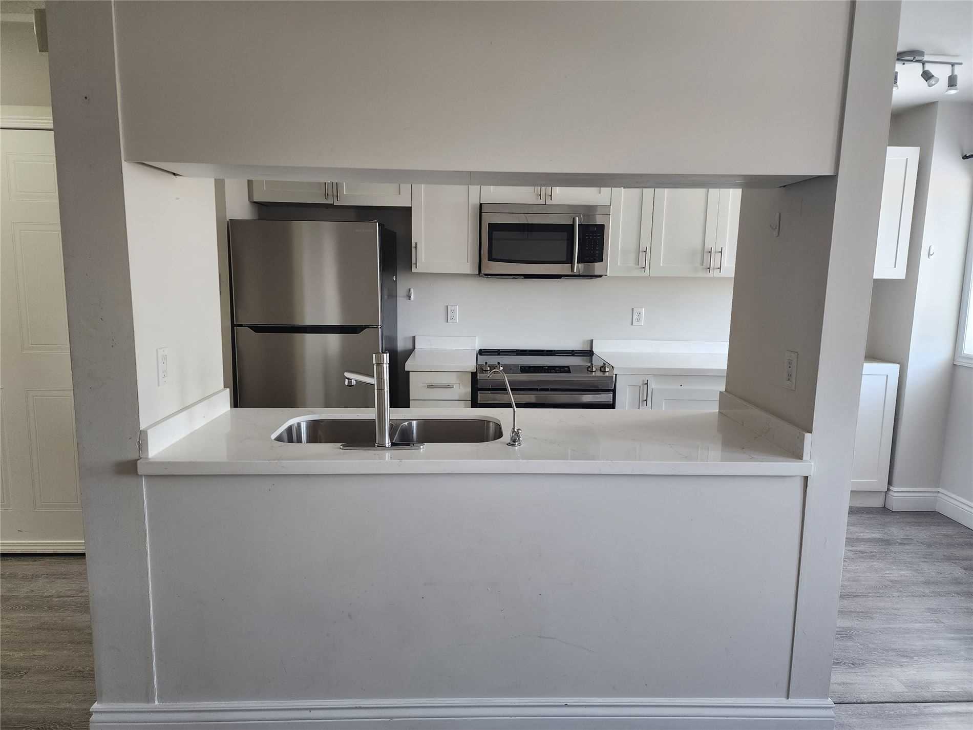 Listing W5931145 - Large Photo # 4