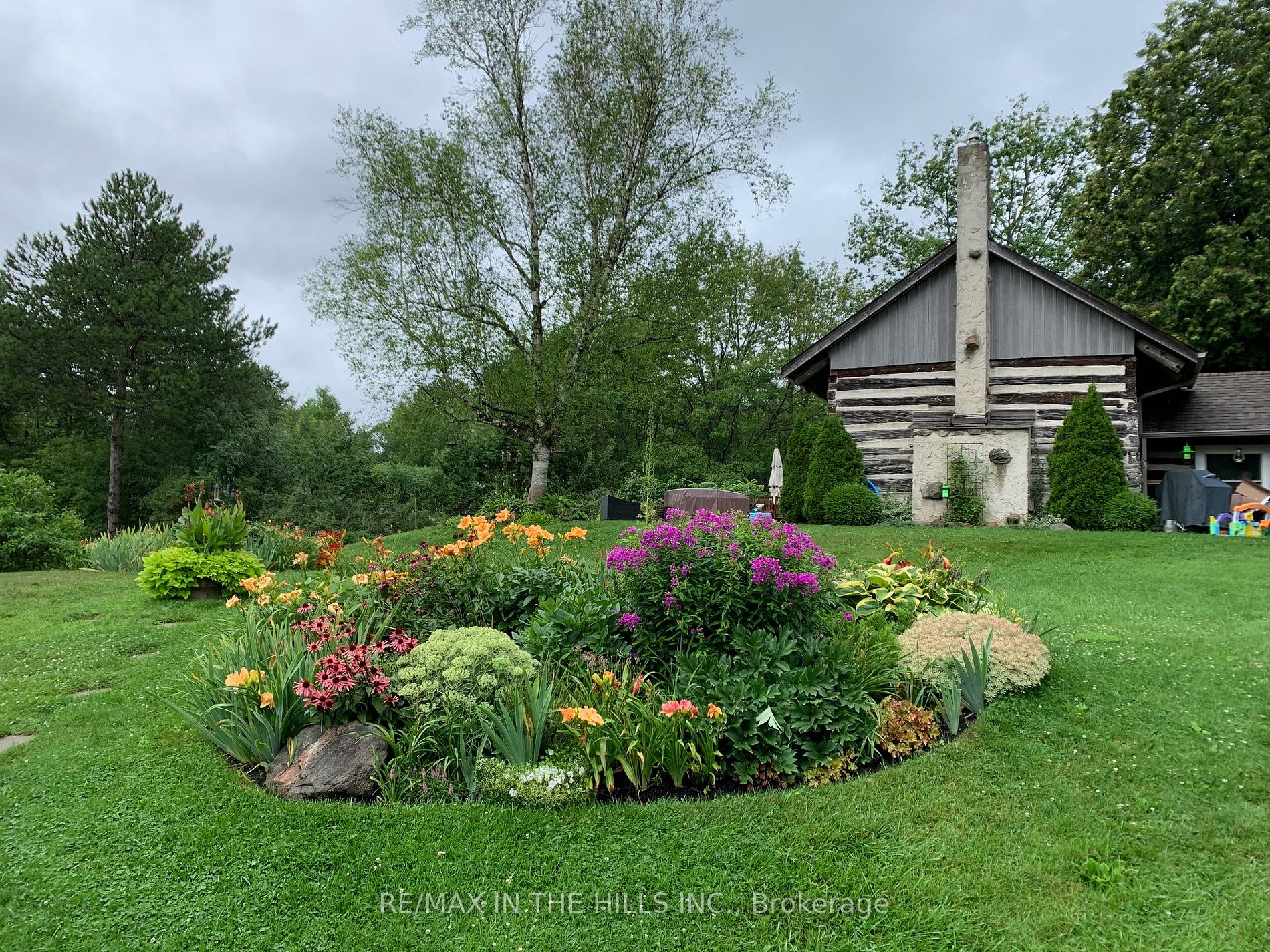 Listing W5931280 - Large Photo # 1