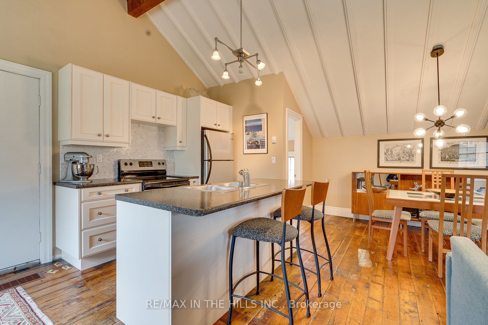 Listing W5931280 - Large Photo # 25