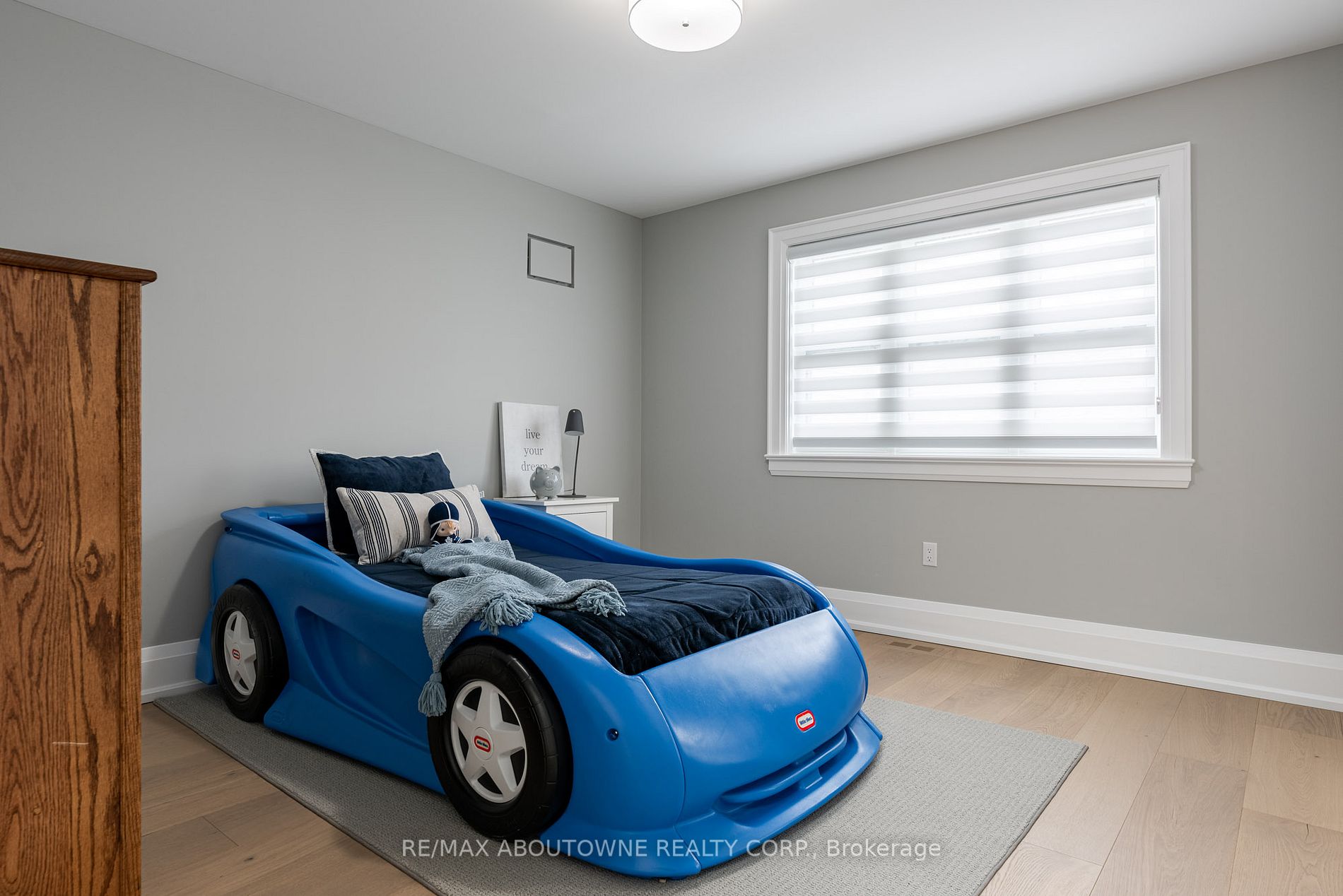 1166 Sherwood Crt