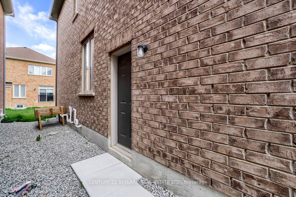 206 Fruitvale Circle