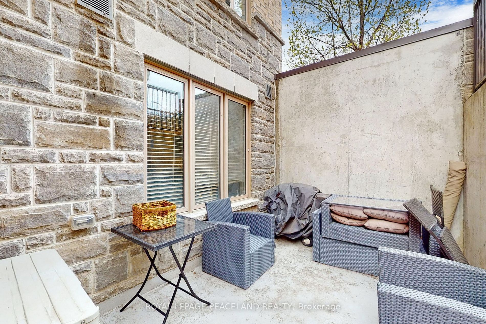 7 Foundry Avenue #117