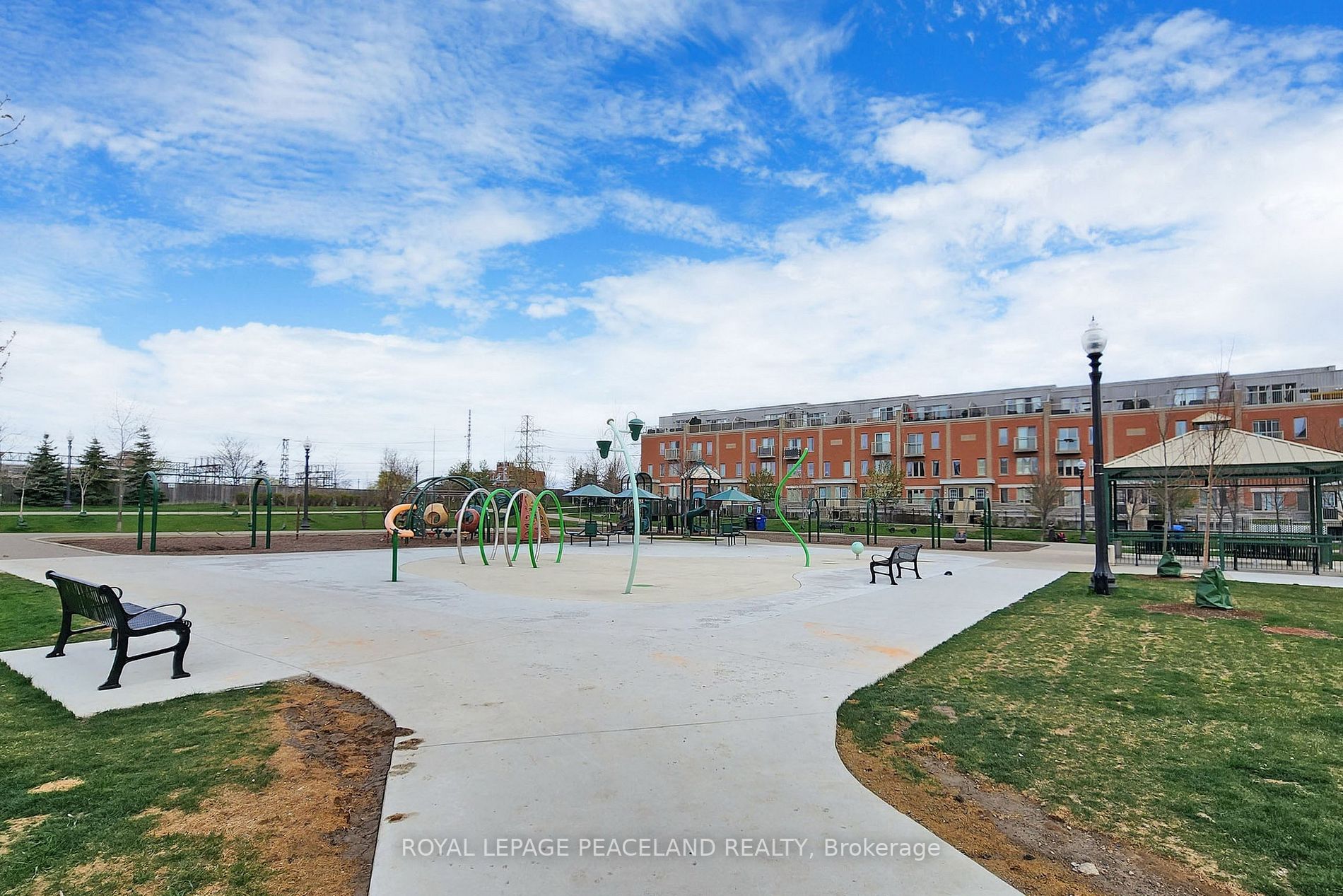 7 Foundry Avenue #117