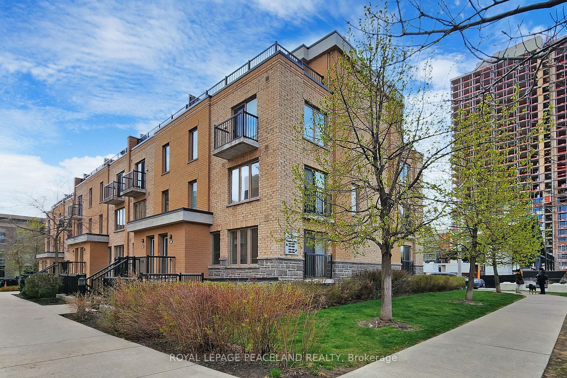 7 Foundry Avenue #117
