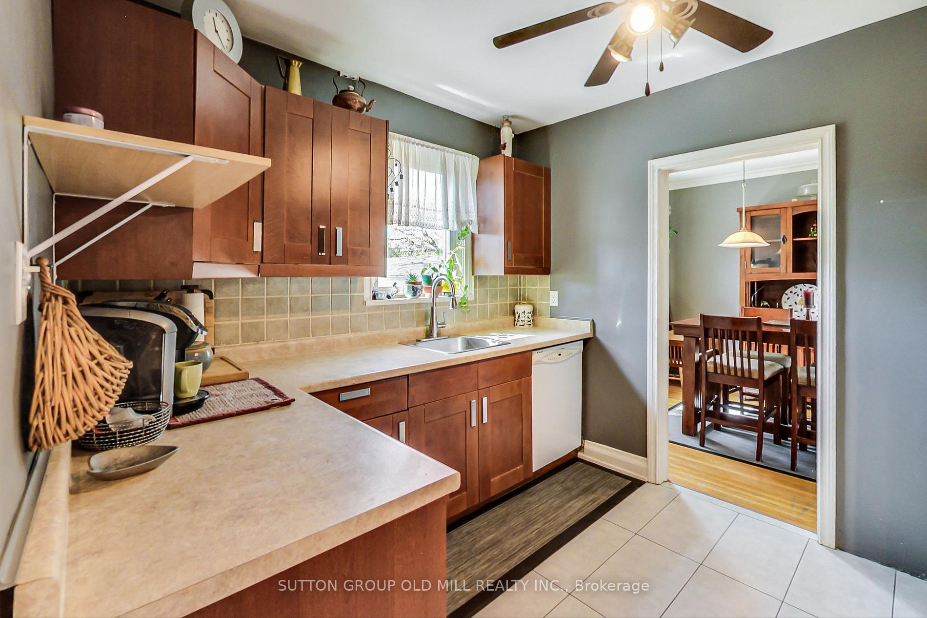 3 Westglen Cres