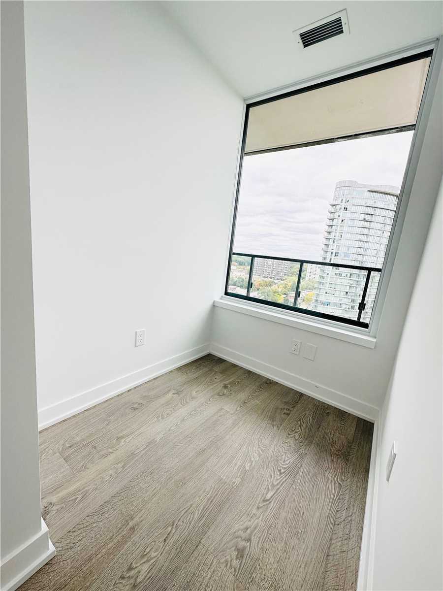 Listing W5932039 - Large Photo # 11