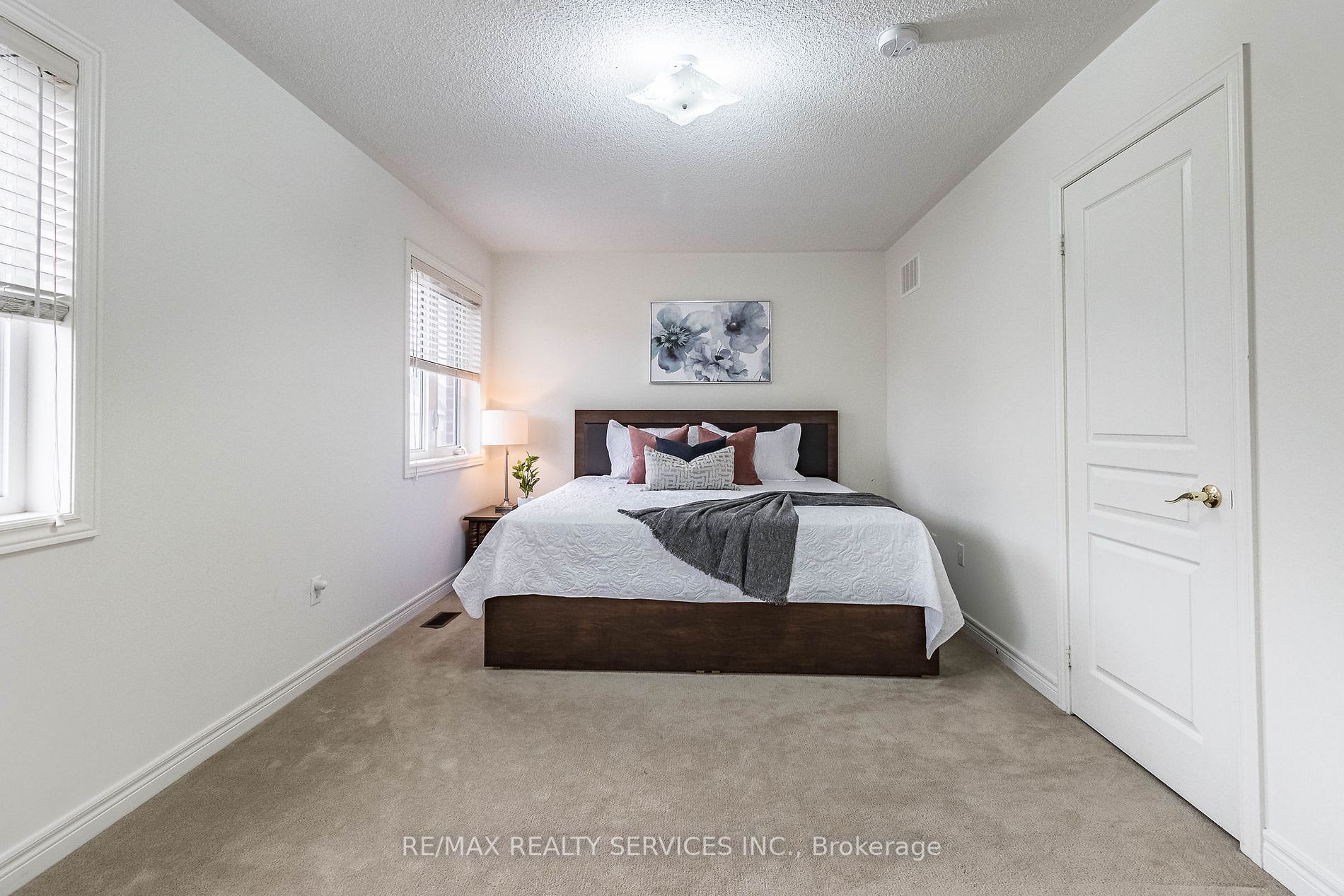 9 Yellow Sorrel Rd