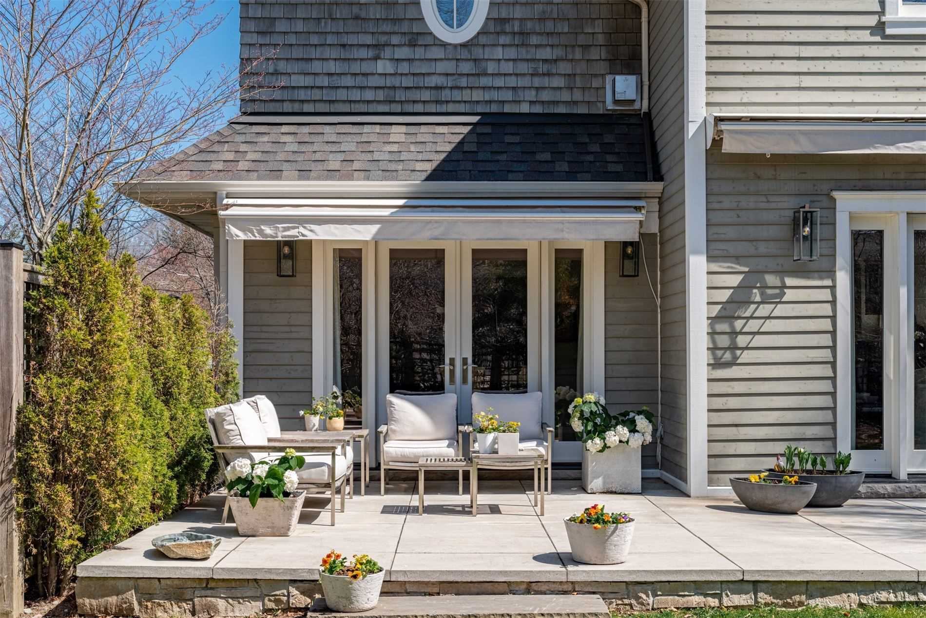 166 Watson Ave