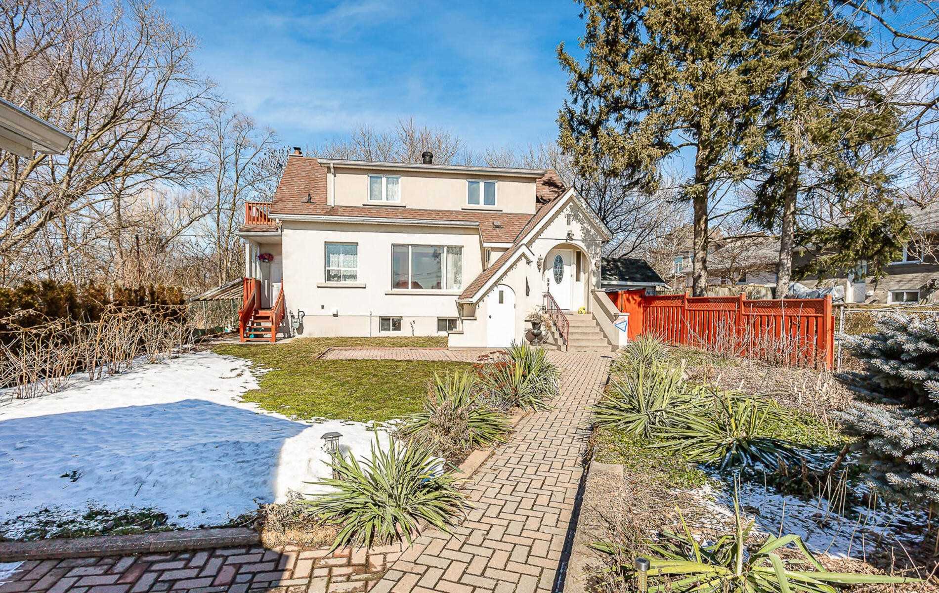 Listing W5932295 - Large Photo # 3