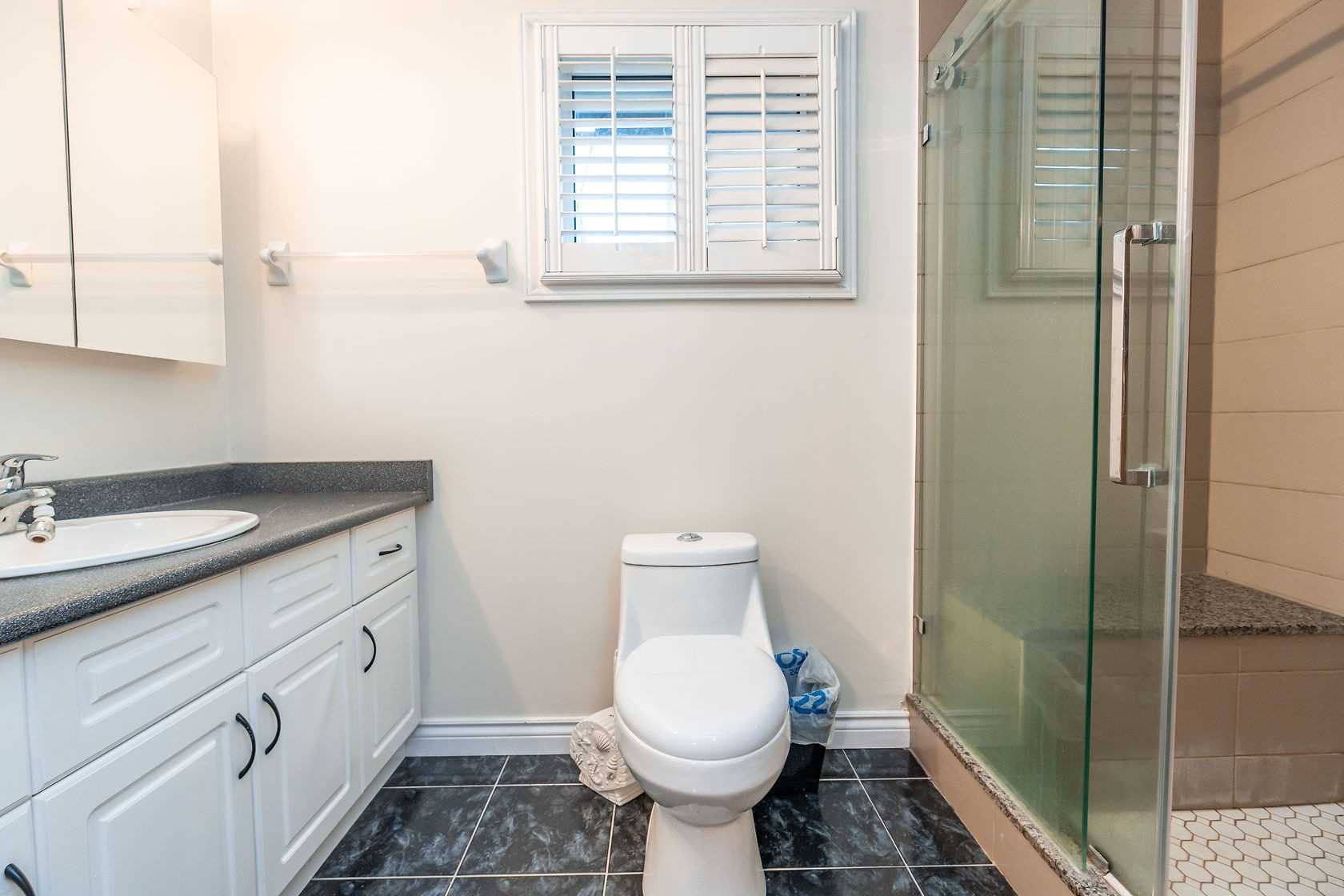 Listing W5932335 - Large Photo # 18