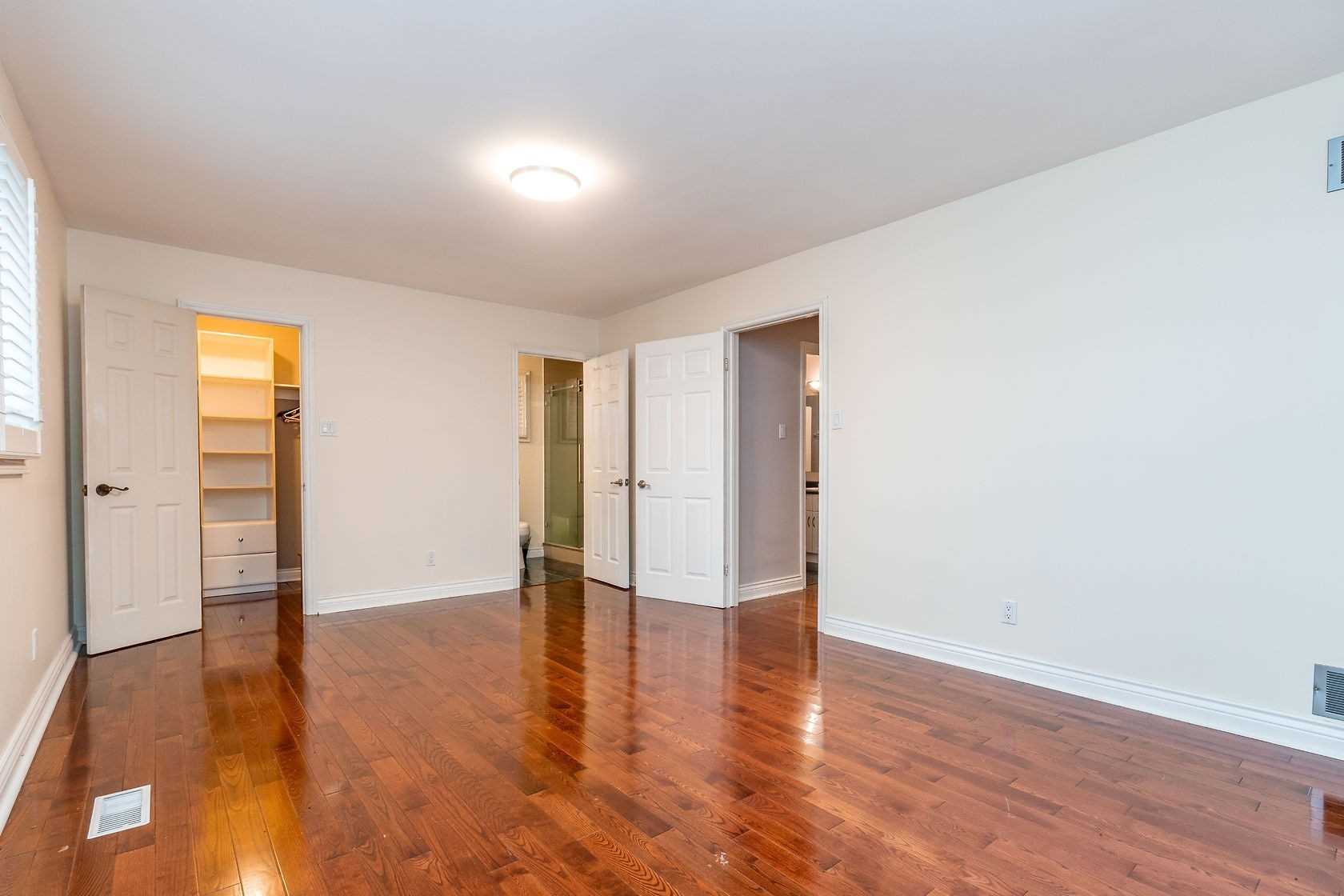 Listing W5932335 - Large Photo # 17