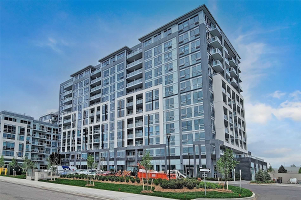 1050 Main St E, Milton