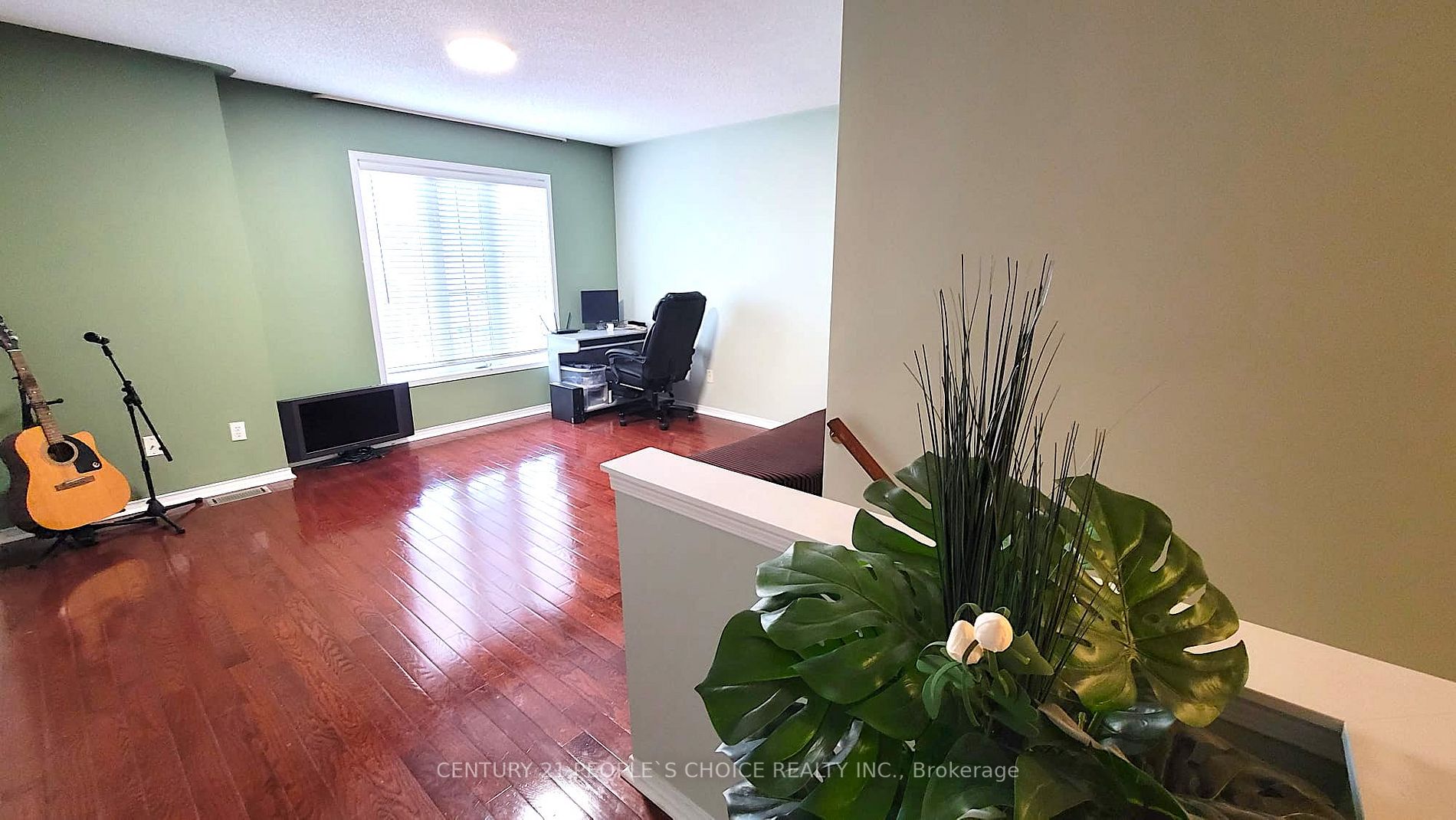 14 Trumpet Valley Blvd