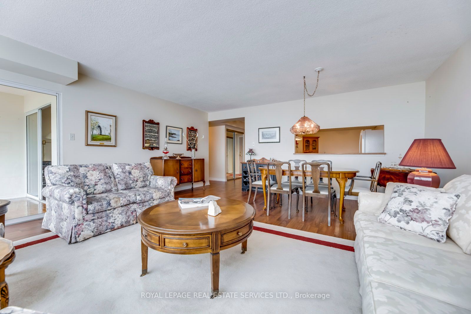 Listing W5932492 - Large Photo # 11