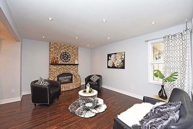 Listing W5933257 - Large Photo # 2