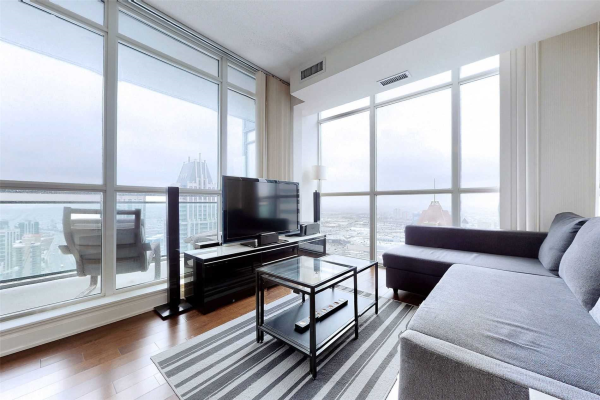 4070 Confederation Pkwy, Mississauga