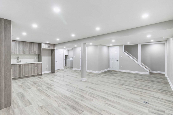 12 Duncannon Cres, Brampton