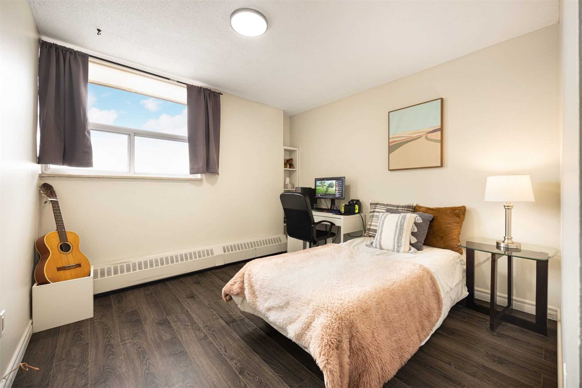 Listing W5934287 - Large Photo # 14