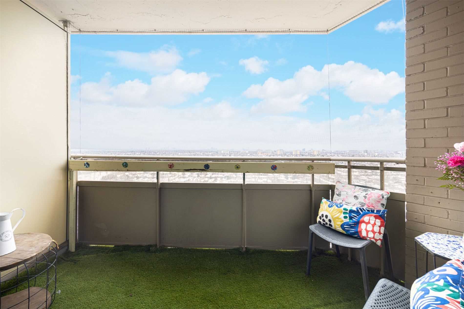 Listing W5934287 - Large Photo # 4