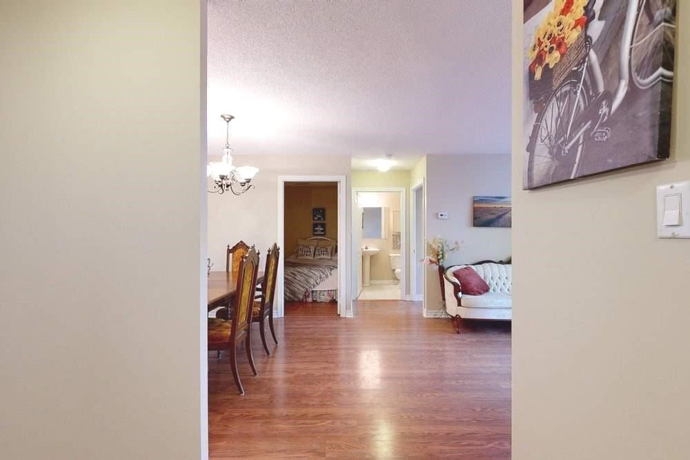 Listing W5934875 - Large Photo # 6