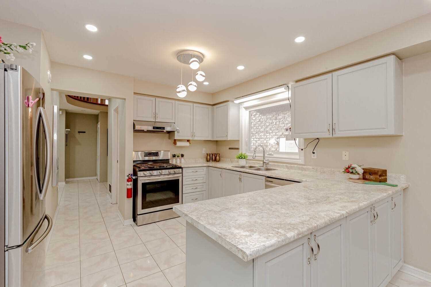 Listing W5934883 - Large Photo # 16