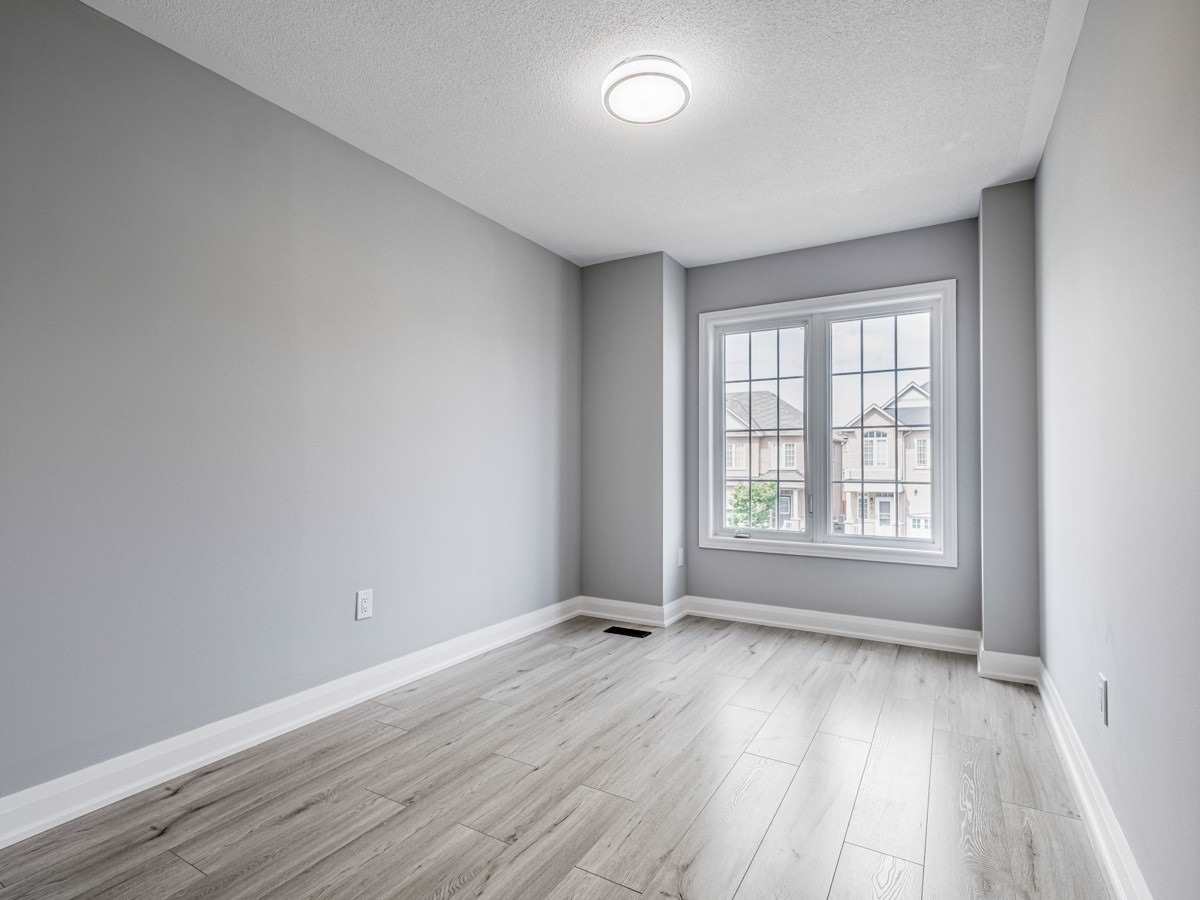 Listing W5935101 - Large Photo # 17