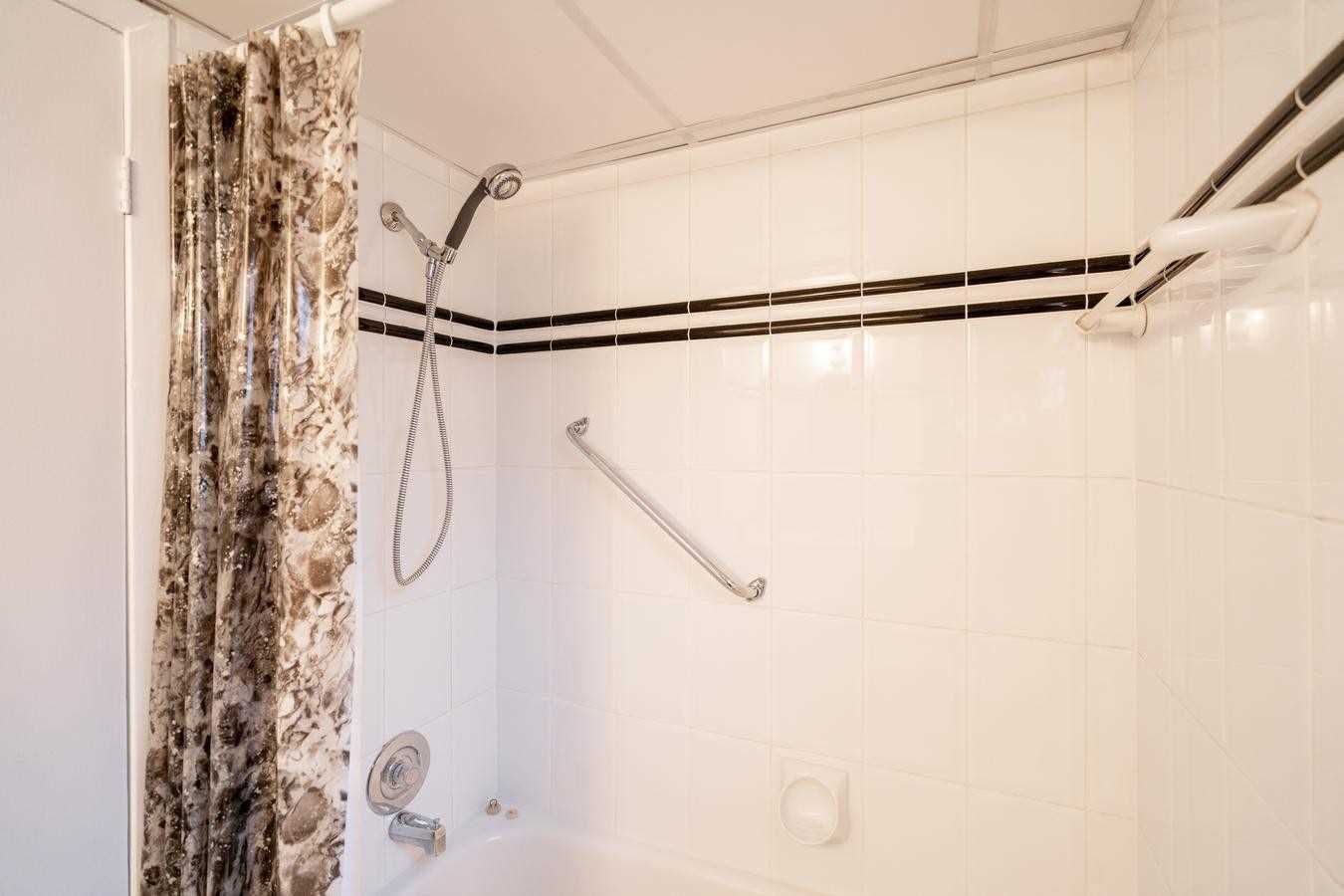 Listing W5935147 - Large Photo # 29