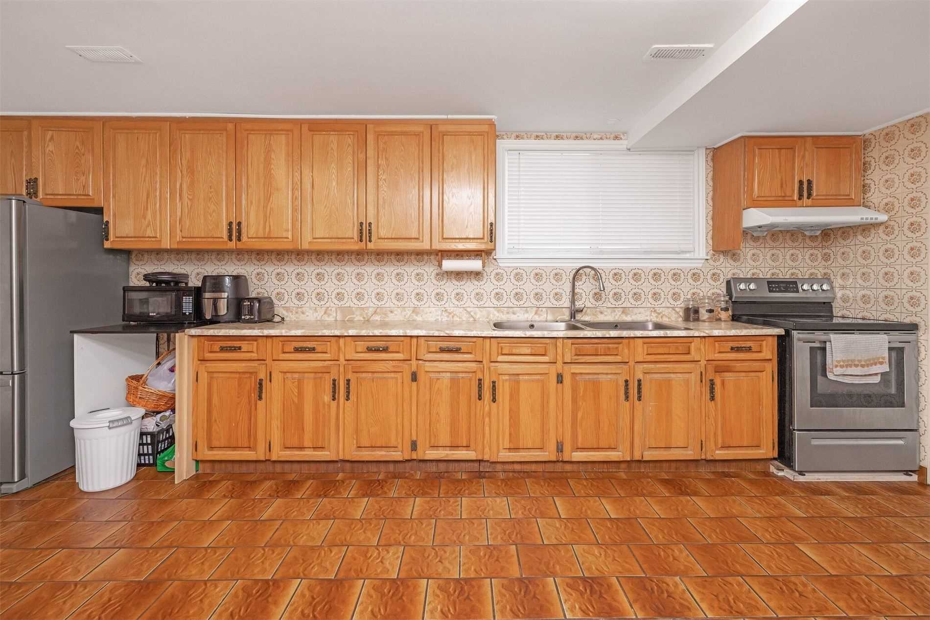 Listing W5935393 - Large Photo # 23