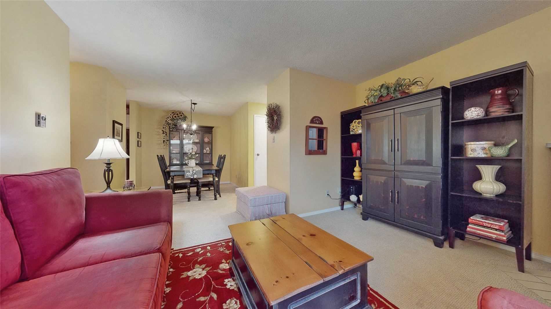 Listing W5935693 - Large Photo # 7