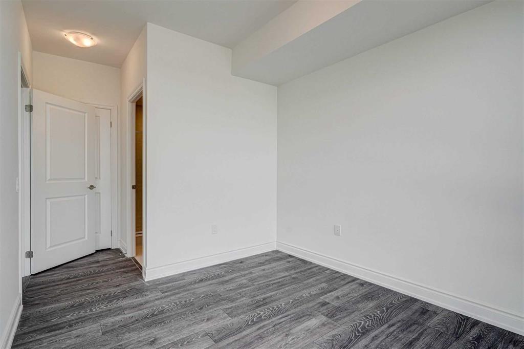 Listing W5935881 - Large Photo # 10
