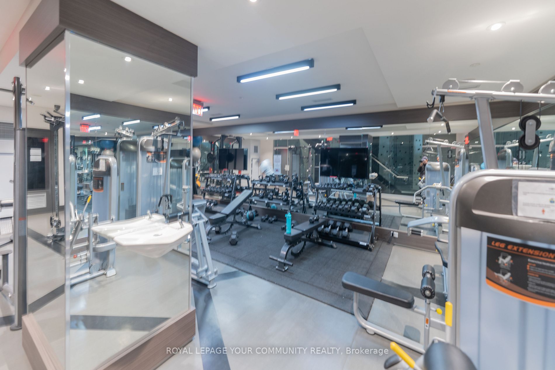 1830 Bloor St W, #439