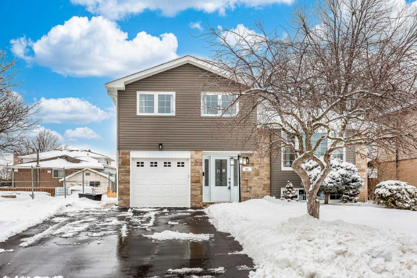 31 Caledon Cres, Brampton