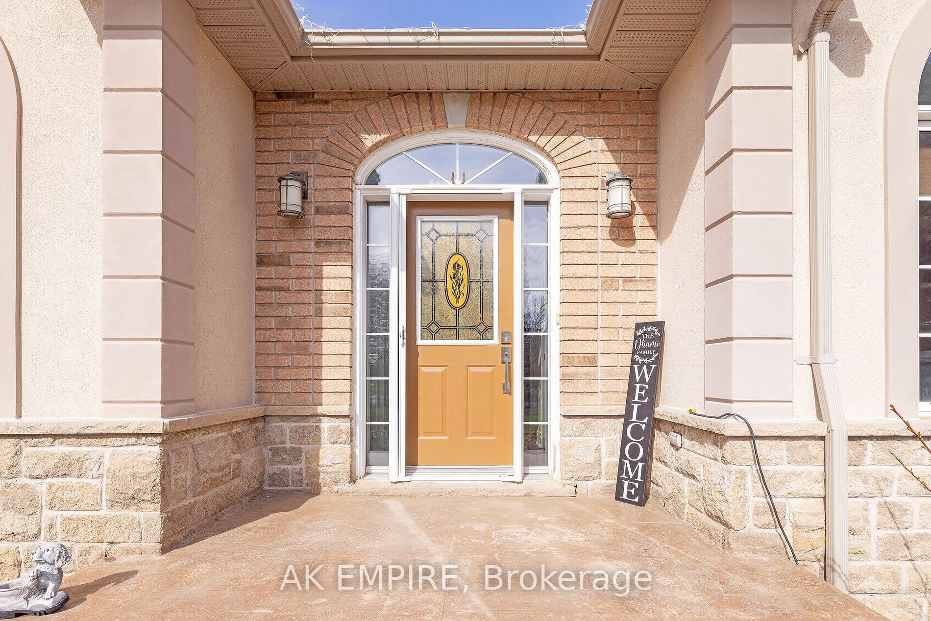 Listing W5936476 - Large Photo # 3