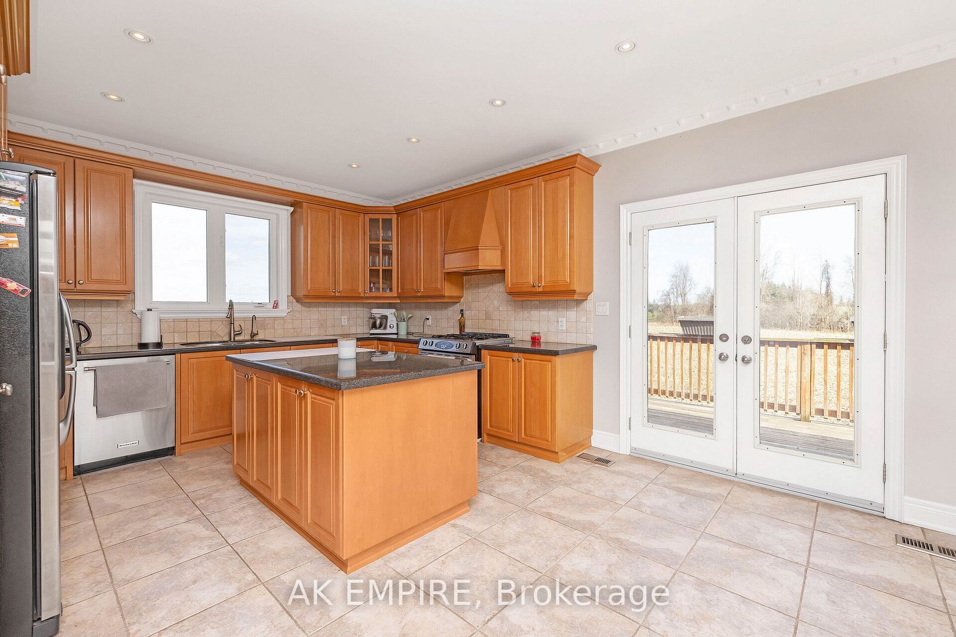 Listing W5936476 - Large Photo # 6