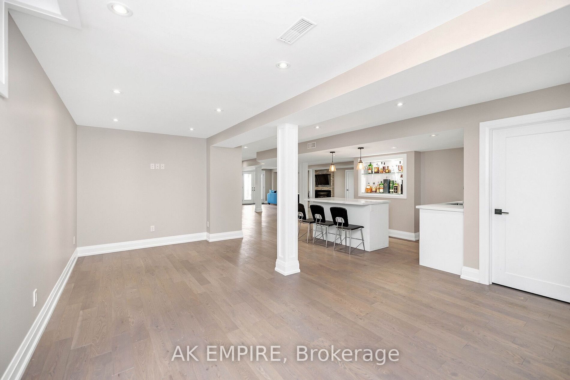 Listing W5936476 - Large Photo # 28
