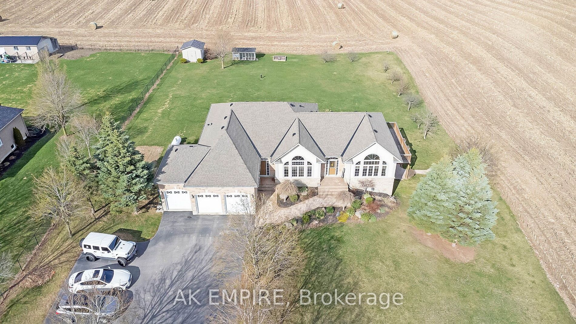 Listing W5936476 - Large Photo # 2