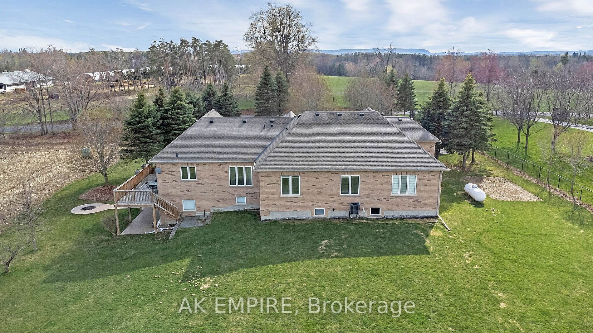 Listing W5936476 - Large Photo # 37