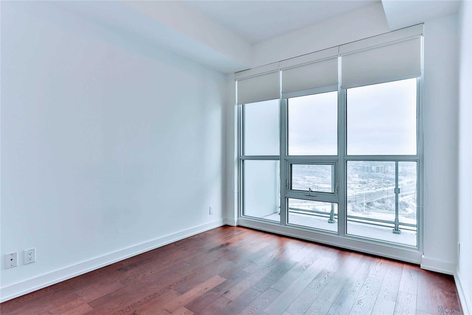 Listing W5936555 - Large Photo # 13