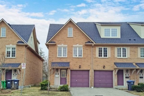 1128 Dundas St W, Mississauga
