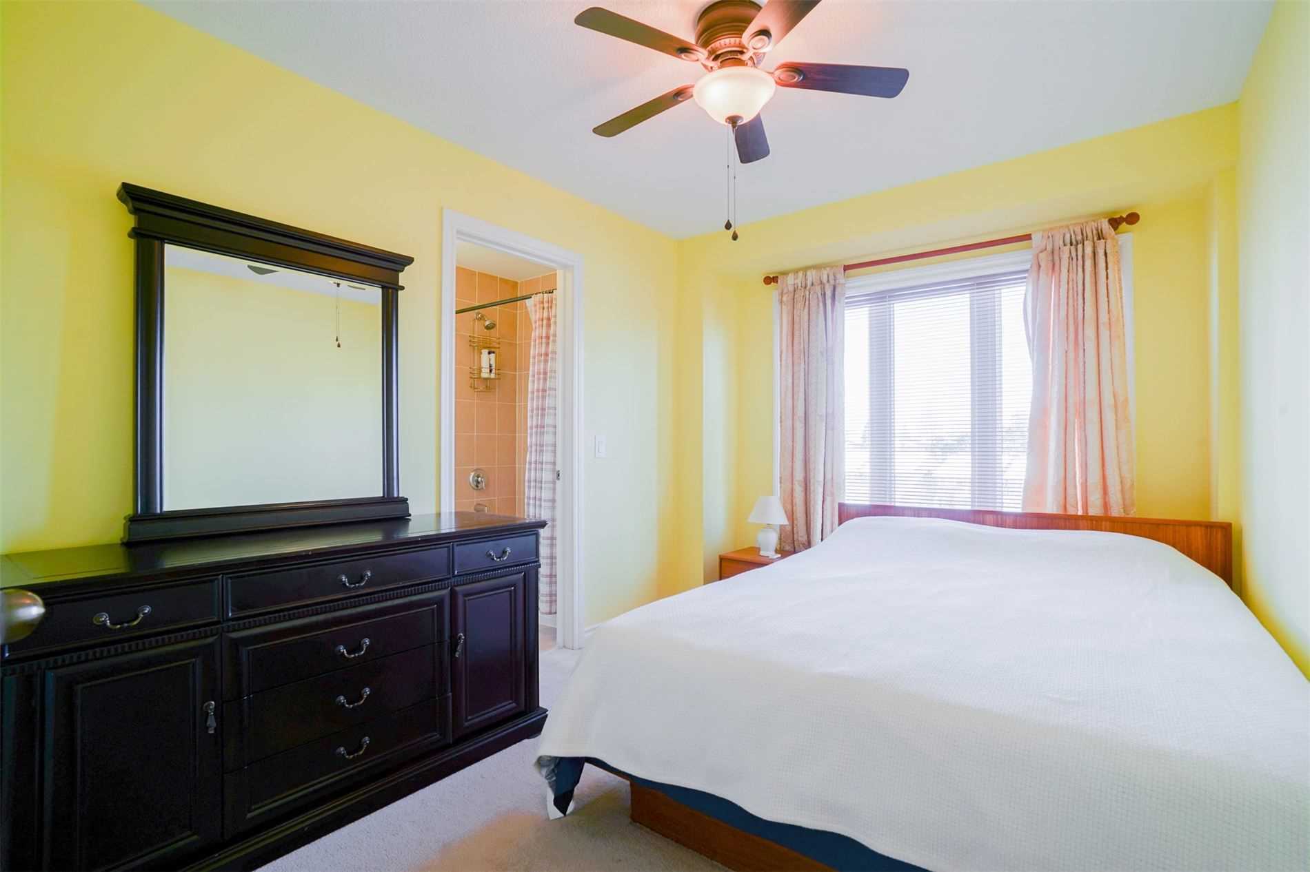 Listing W5936713 - Large Photo # 12