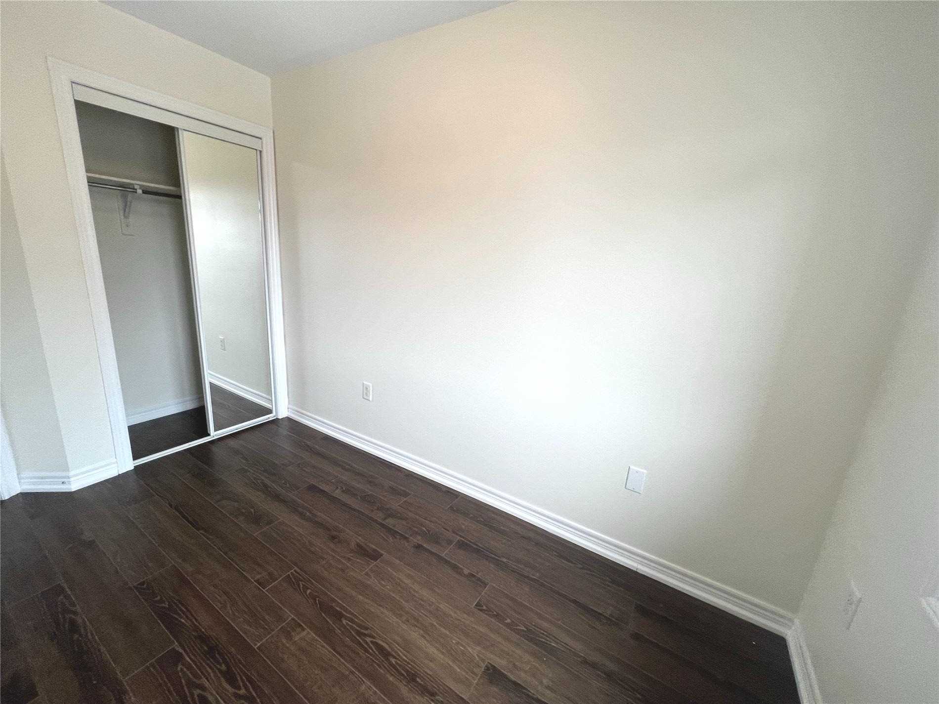 Listing W5936717 - Large Photo # 13