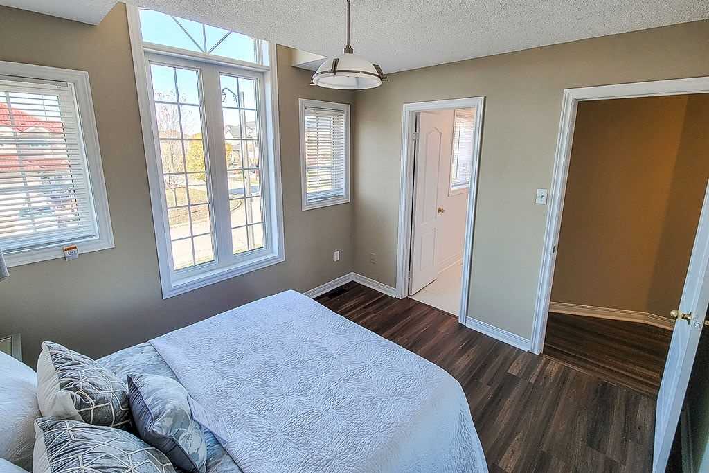 Listing W5936871 - Large Photo # 25