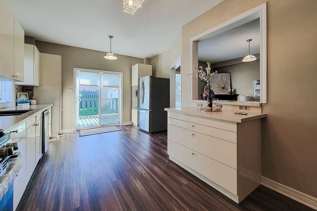 Listing W5936871 - Large Photo # 12