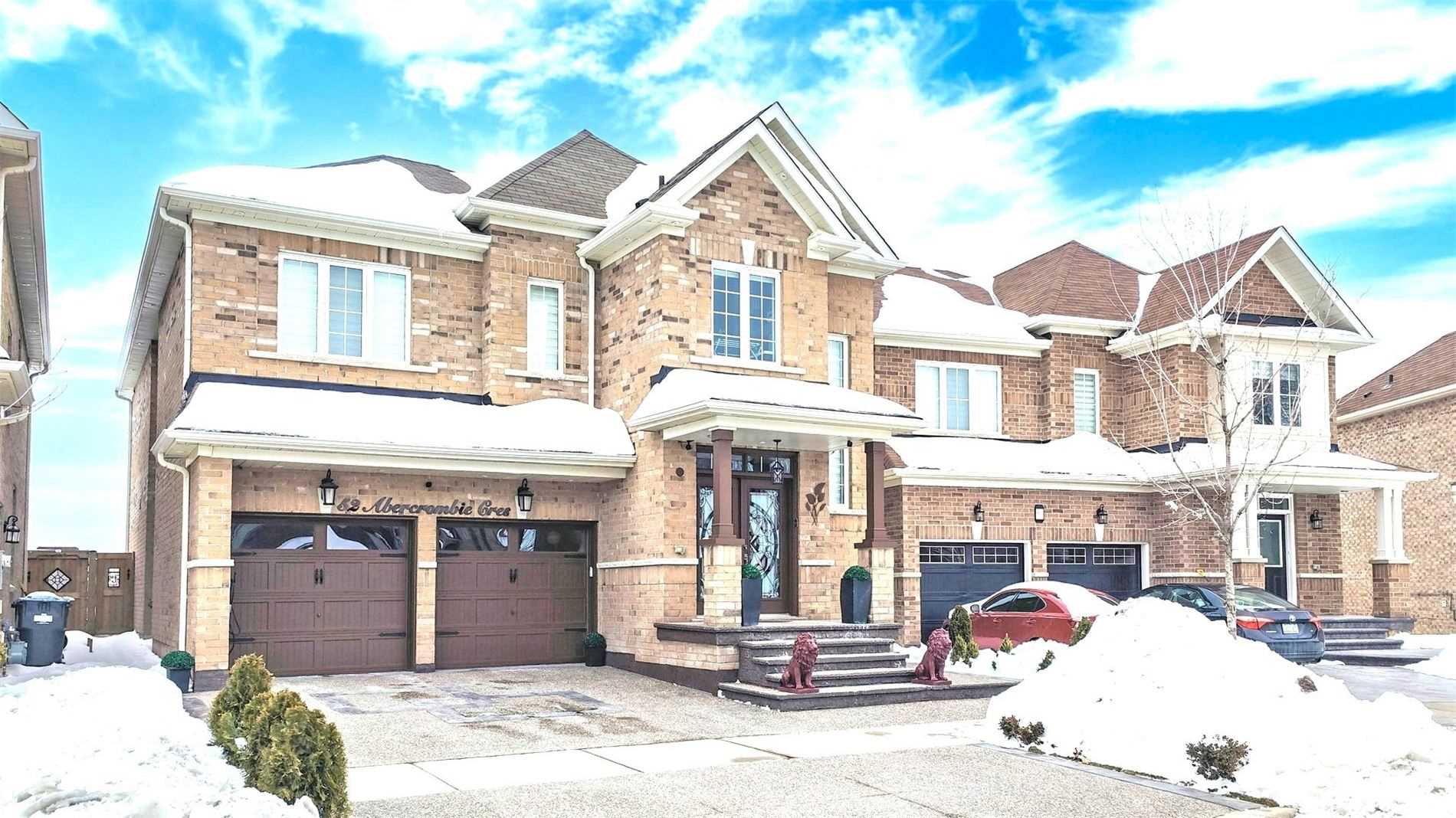 52 Abercrombie Crescent