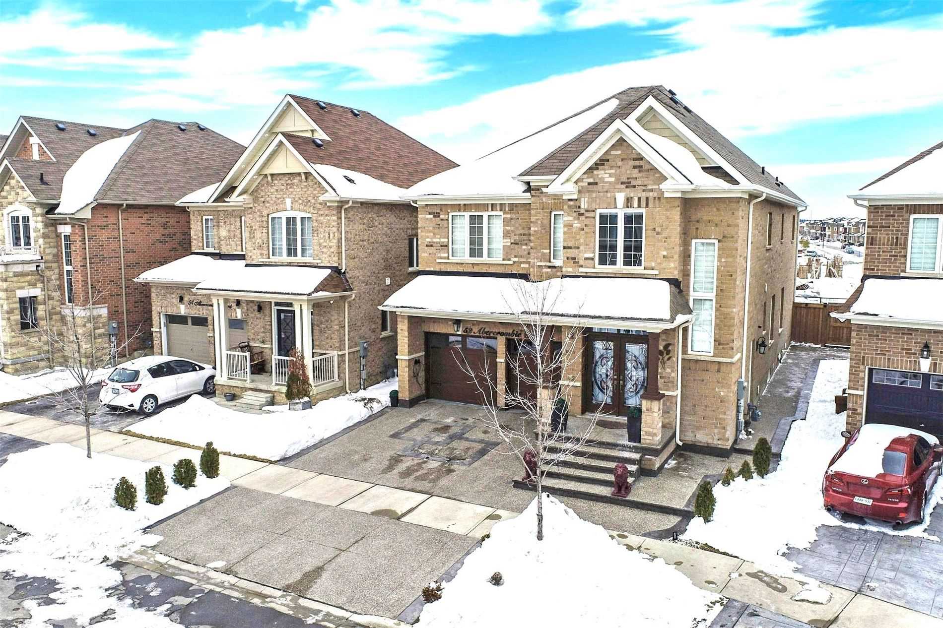 52 Abercrombie Crescent