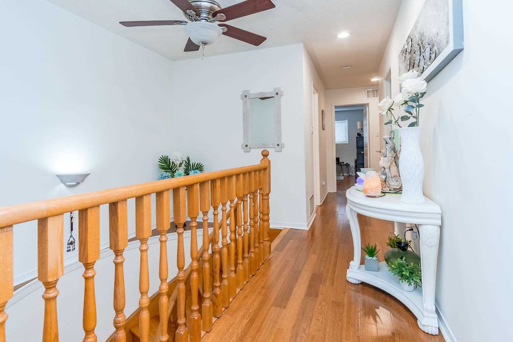Listing W5937045 - Large Photo # 15